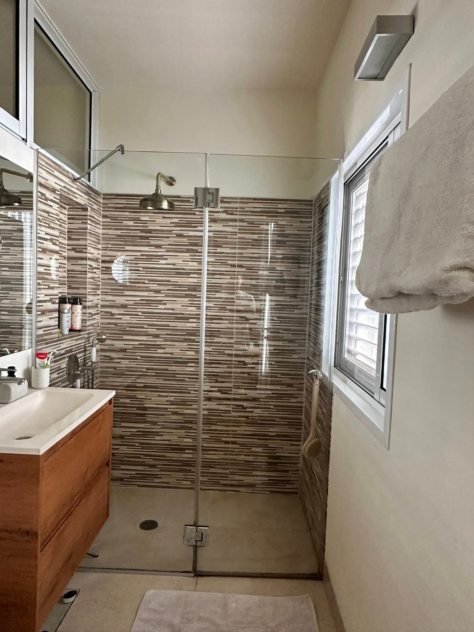 4 room sublet in Old North