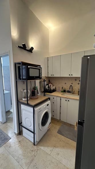 2 room sublet in Lev HaIr