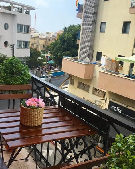 1 room sublet in Kerem HaTeimanim