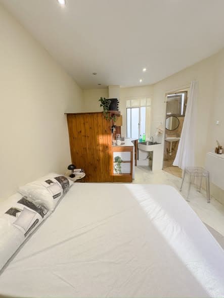 1 room sublet in Neve Tzedek