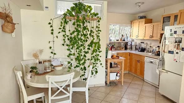 3 room sublet in Old North