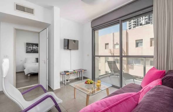 3 room sublet in Kerem HaTeimanim - Photo 2