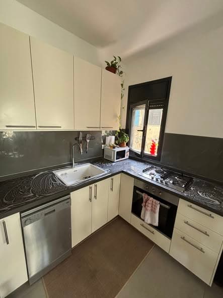  sublet in Florentin - Photo 3