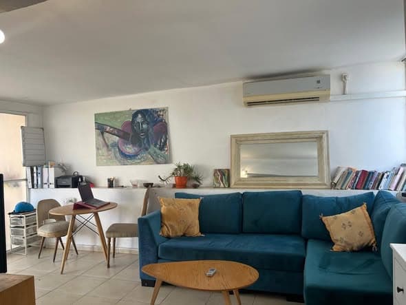2 room sublet in Lev HaIr