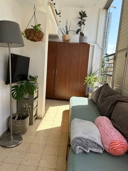 2 room sublet in Old North