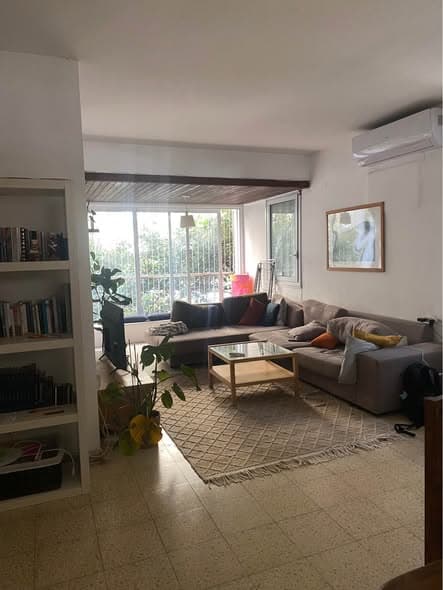 1 room sublet in Lev HaIr - Photo 1