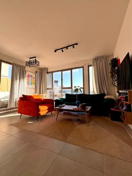 2 room sublet in Florentin - Photo 1
