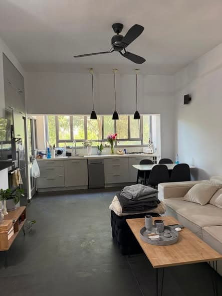4 room sublet in Old North - Photo 3