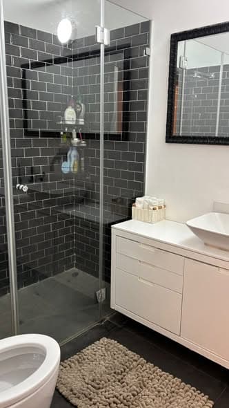 4 room sublet in Old North - Photo 4