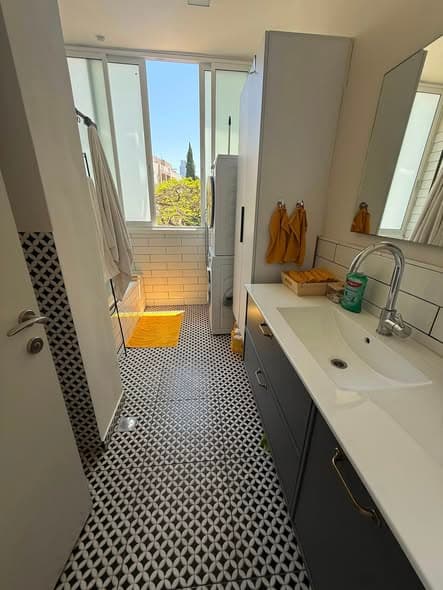 3 room sublet in Old North - Photo 3