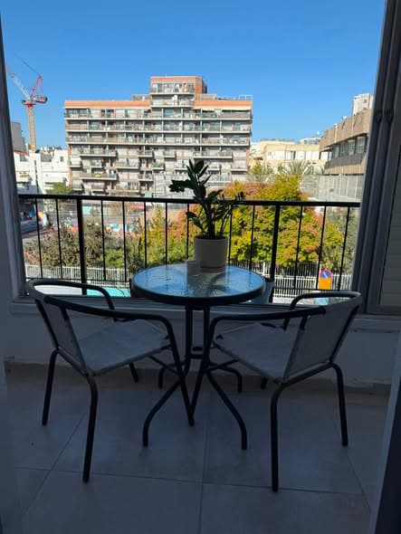 2.5 room sublet in Florentin - Photo 2