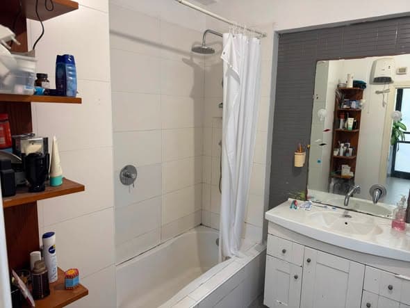 1 room sublet in Florentin - Photo 3