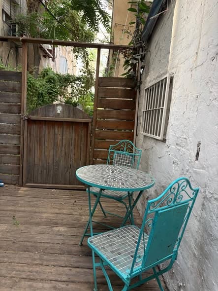 1 room sublet in Lev HaIr