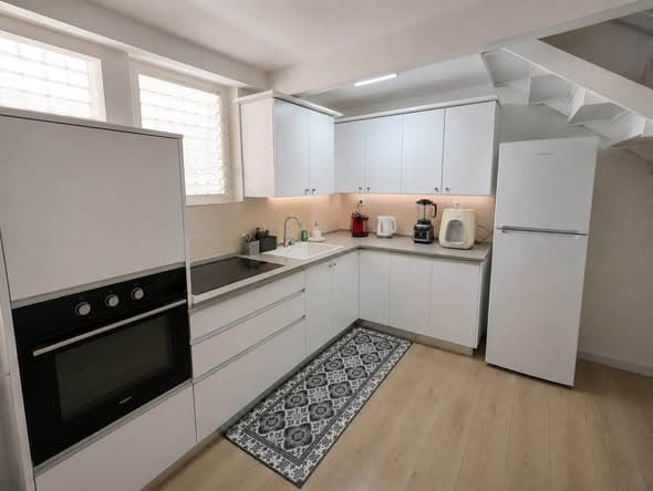 1 room sublet in Kerem HaTeimanim