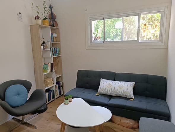 2 room sublet in Old North