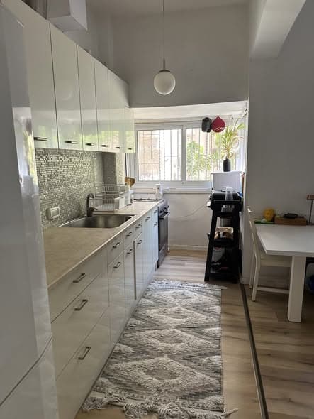 3 room sublet in Old North