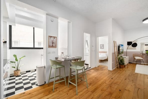 2 room sublet in Old North
