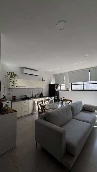 2 room sublet in Florentin - Photo 2