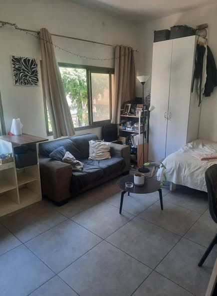 1 room sublet in Kerem HaTeimanim - Photo 2