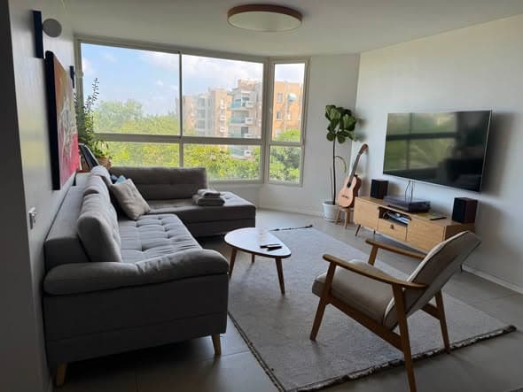 4 room sublet in Ramat Aviv - Photo 1