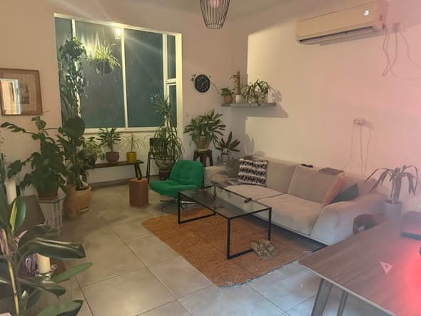 2 room sublet in Florentin