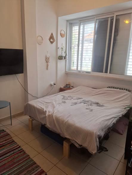 2 room sublet in Old North