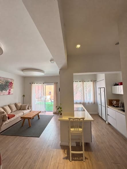 2 room sublet in Old North - Photo 3