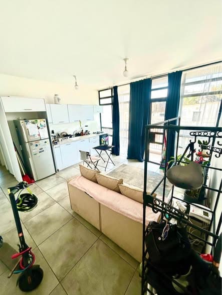 2 room sublet in Florentin - Photo 1