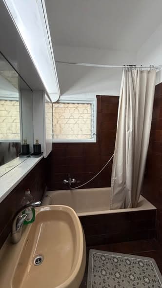 1 room sublet in Old North