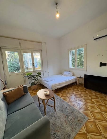 1 room sublet in Old North - Photo 1