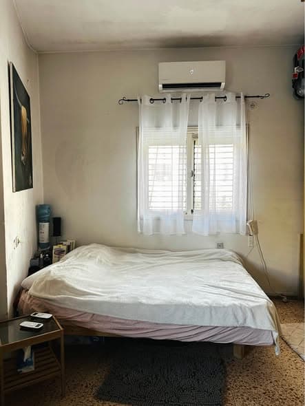 2 room sublet in Old North