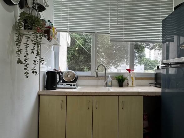 2 room sublet in Old North - Photo 2