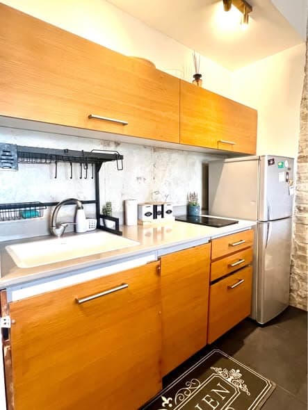 3 room sublet in Old North