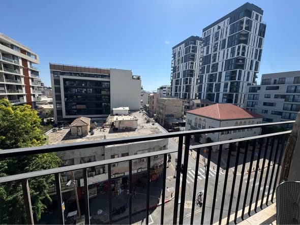 3 room sublet in Florentin