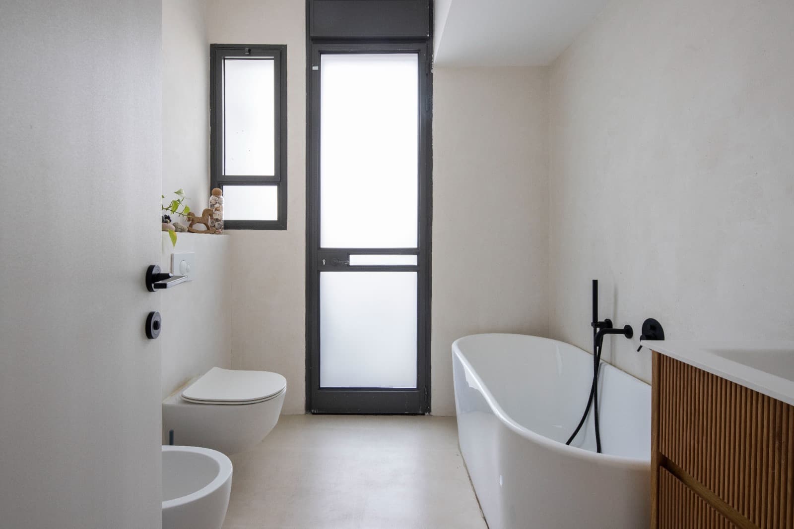 4 room sublet in Jaffa