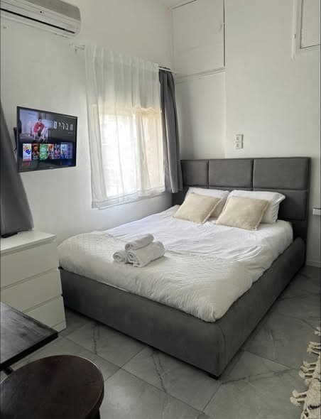 1 room sublet in Lev HaIr
