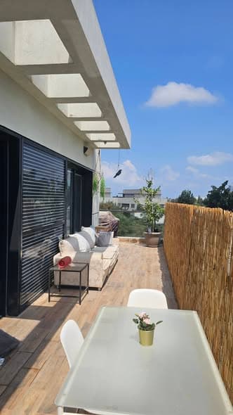 5 room sublet in Old North