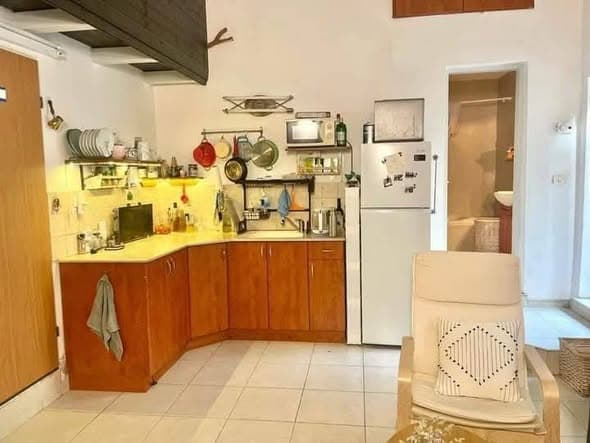 1 room sublet in Kerem HaTeimanim
