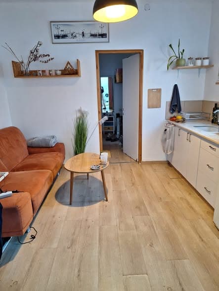 2 room sublet in Kerem HaTeimanim