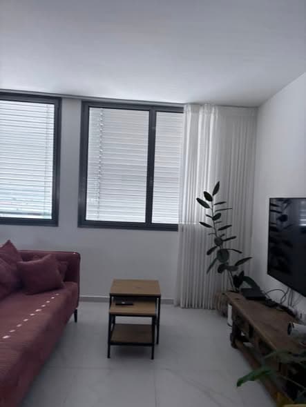 2 room sublet in Florentin