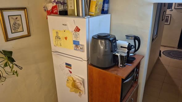 2 room sublet in Kerem HaTeimanim