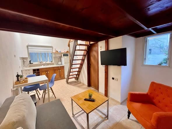 1 room sublet in Kerem HaTeimanim