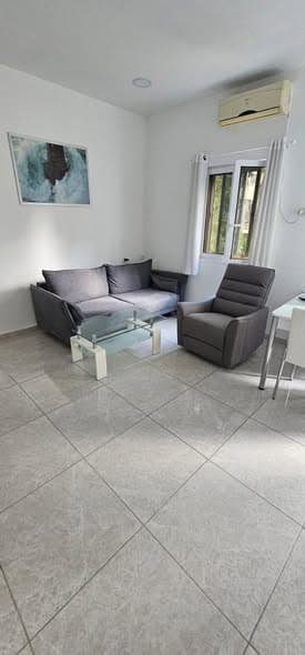2 room sublet in Old North
