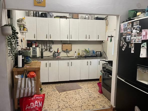 1 room sublet in Kerem HaTeimanim