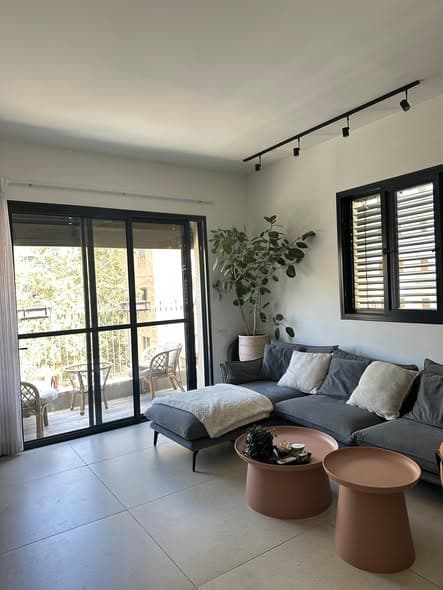3 room sublet in Kerem HaTeimanim - Photo 4