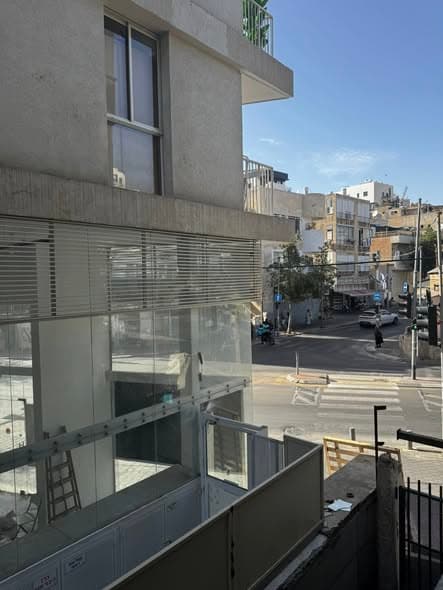 4 room sublet in Florentin