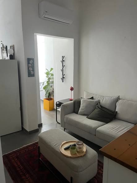 1.5 room sublet in Florentin - Photo 1