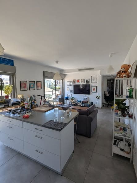 4 room sublet in Florentin - Photo 1