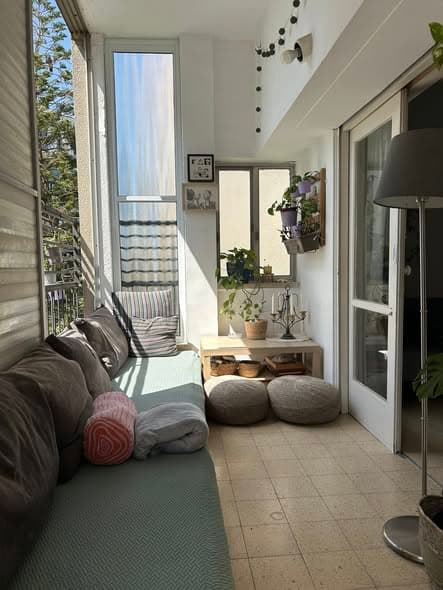 2 room sublet in Old North