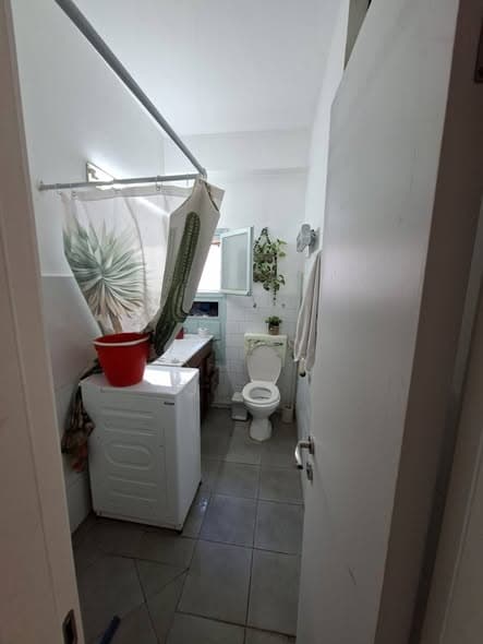 2 room sublet in Florentin - Photo 1